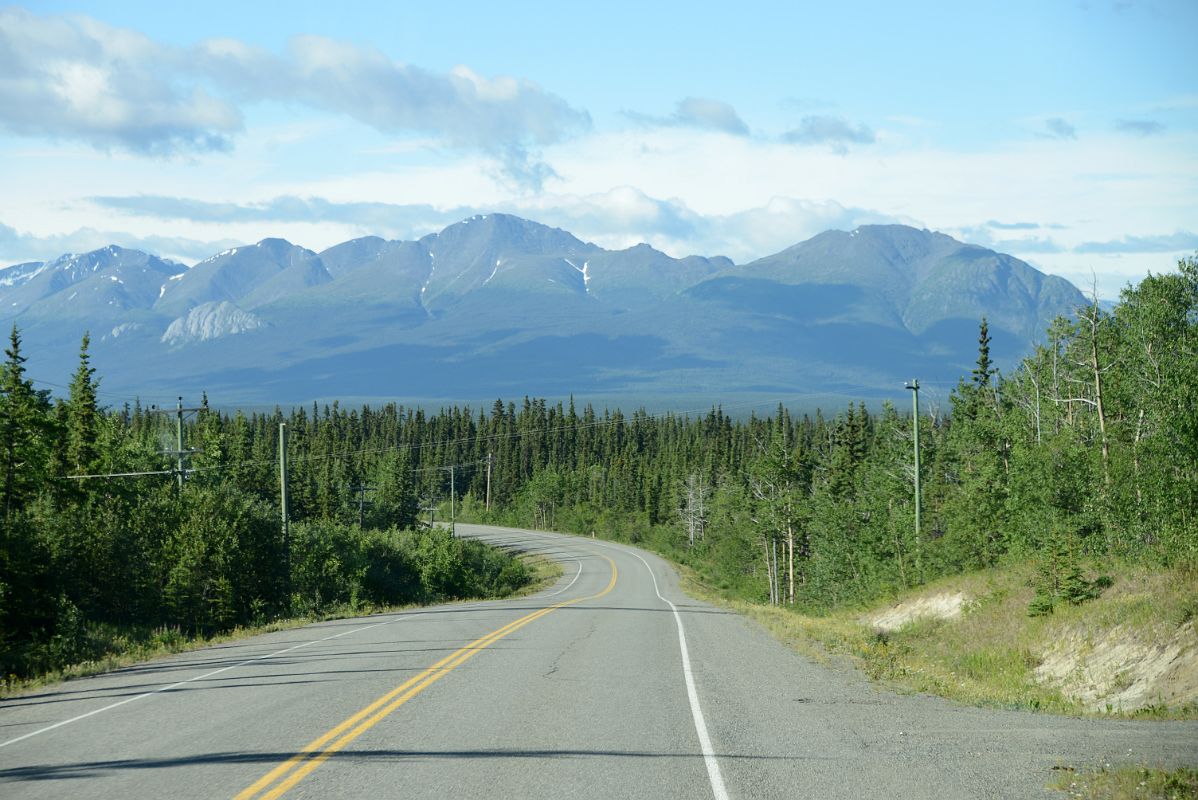 02B The Tour From Whitehorse Yukon To Skagway Leaves The Alaska Highway And Continues On The Klondike Highway 2